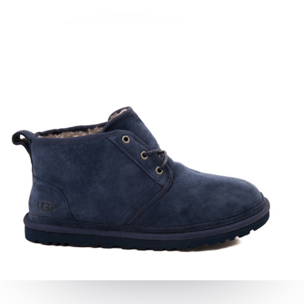 Mens UGG® Neumel Chukka Boot - Navy Size 5 - Picture 2 of 3